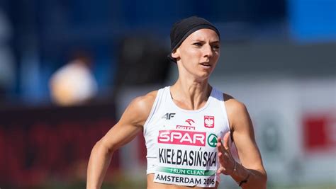Anna kiełbasińska opowiada o world relays, wspomina zawody w yokohamie w 2019 roku, kiedy to polska sztafeta 4x400m pokonała amerykanki! Anna Kiełbasińska - Sport