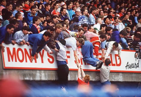 Hillsborough Disaster : What happened at the Hillsborough Disaster