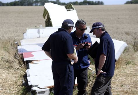 Despite Heavy Fighting Experts Finally Reach Malaysia Airlines Flight
