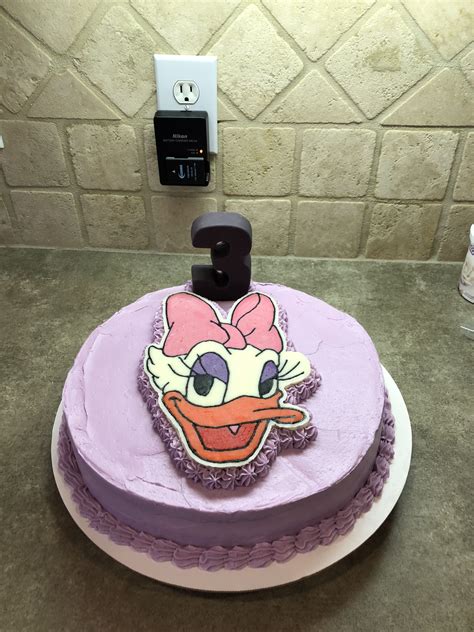 Buttercream is rich and sturdy when going to freeze a cake that has been frosted in buttercream, remember to do these important steps: Frozen Buttercream Daisy Duck Birthday Cake | Cake, Duck birthday, Butter cream