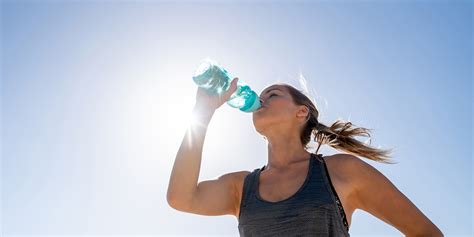 Athletes Drinking Too Much Water Can Be Fatal Blog Loyola Medicine