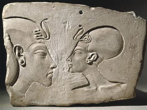 queen nefertiti may hide inside tutankhamun s tomb au — australia s leading news site