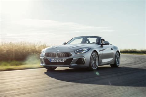 The Rebirth Of Bmws Z4 Roadster Nuvo