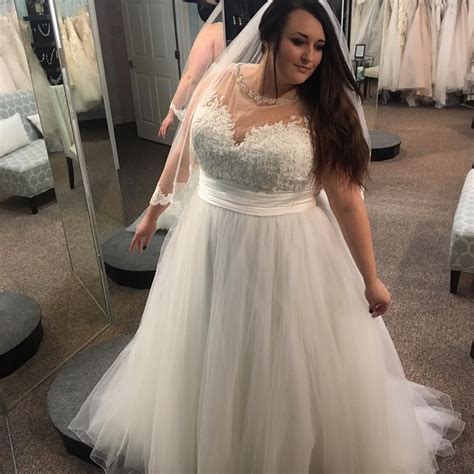 custom plus size bridal gowns for fuller figured brides