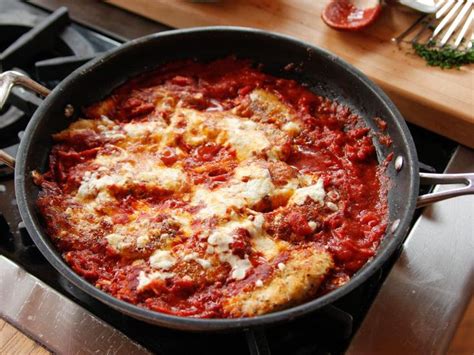 Chicken parmesan is made of components i love, like juicy chicken, savory parmesan cheese, tangy tomato sauce, and spaghetti. The Pioneer Woman's Best 16-Minute Meals | The Pioneer ...