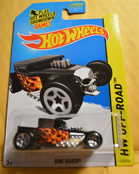 2014 117 Halls Guide For Hot Wheels Collectors