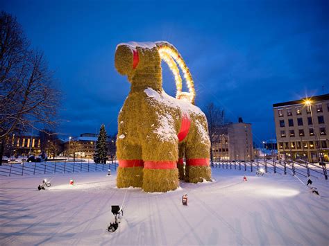 10 Nordic Christmas Traditions You Can Try At Home Huffpost Life