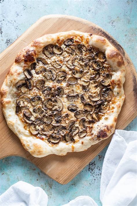 Roasted Mushroom Pizza Caramelized Goodness Blossom To Stem