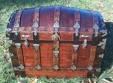 Old Steamer Trunk I Love Trunks I Have 2 But I Think I Need More