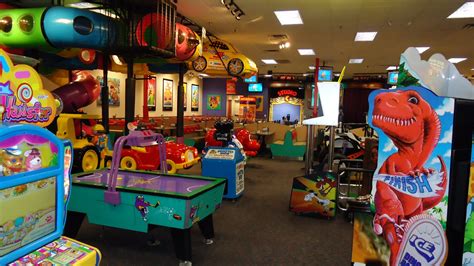 Louisville Chuck E Cheese To Open Early For Children With Special