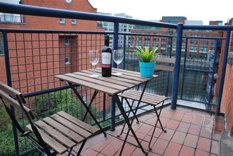 Se sitúa en una de las zonas más atractivas de la ciudad, entre el puerto y el isfc. Apartamentos en Dublín desde 30€ - Alojamiento Hundredrooms