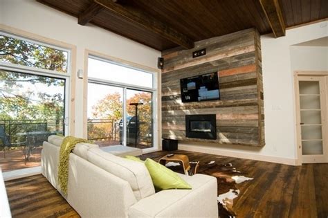 81 built in tv ideas family room house fireplace design. Cool ideas for mounting a TV over a fireplace in the ...