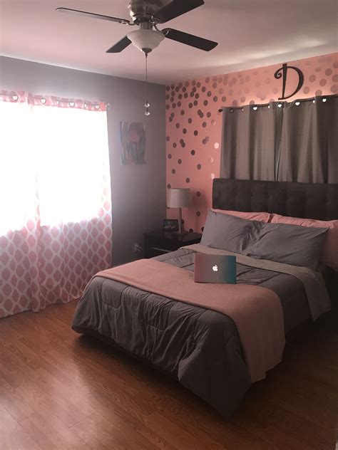 Coral And Gray Bedroom Makeover Colors Are Behr Flannel Gray And Pink