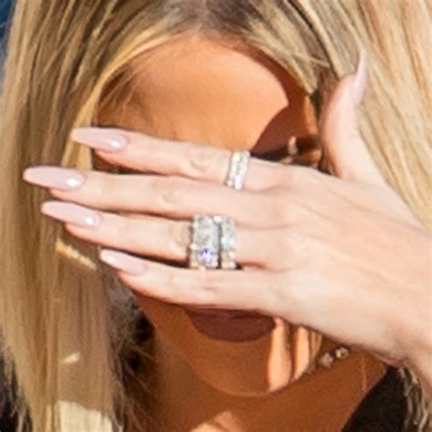 Khloe Kardashians Nail Polish And Nail Art Steal Her Style