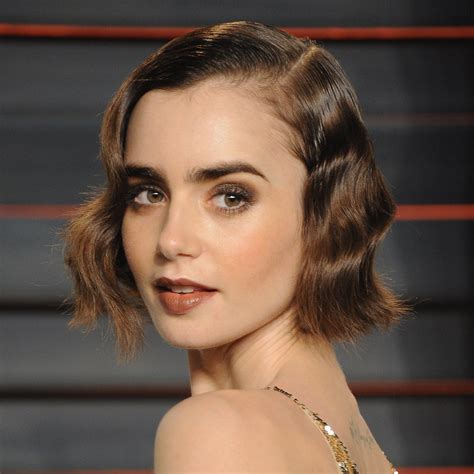 51 Top Images Lily Collins Auburn Hair Lily Collins S Best Red Carpet