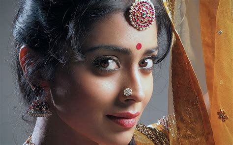 Women Eyes Actress Shriya Saran Bollywood Saree South Indian Entertainment Bollywood Hd Art Hd