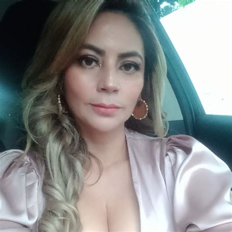 Cecilia Vargas 🇸🇻 On Twitter Nuevafotodeperfil Zjc9gnjwsr Twitter
