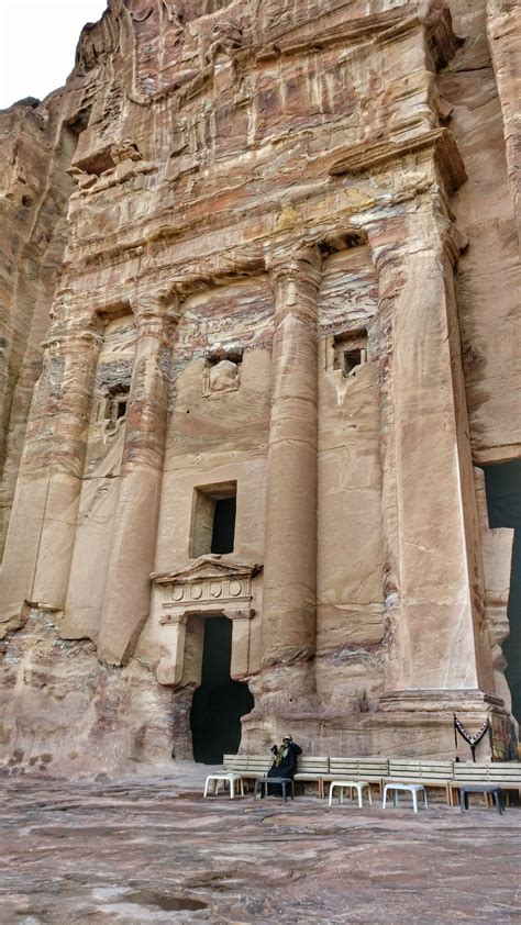 Urn Tomb Petra Jordan Ancient Buildings Ancient Architecture