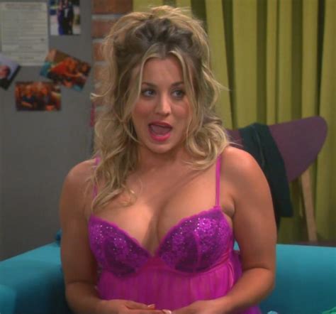 Pop Minute Kaley Cuoco Lingerie Couch Big Bang Theory Photos Photo 3