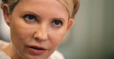 Ucraina Yulia Tymoshenko Sparerei In Testa A Putin Con Un Mitra