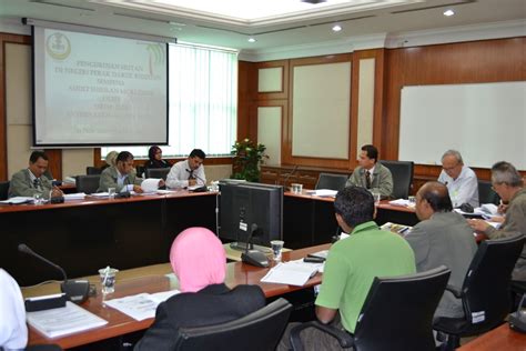 Legislated audit was introduced in 1957 when malaysian attained her independence and the scope of government auditing as spelt out in our audit the role of the nad in ensuring public accountability in malaysia has existed for 100 years. Info Warga Perhutanan - Forestry Department Peninsular ...