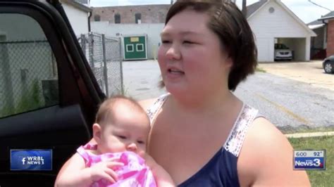 Shop Owner Tried To Cover Breastfeeding Mom Al Woman Says Rock Hill