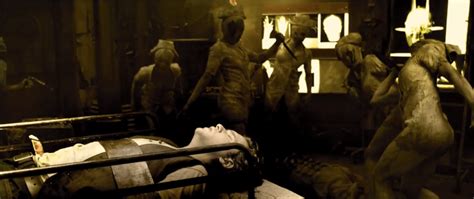 Enfermeras Vuelven En Silent Hill Revelation 3d