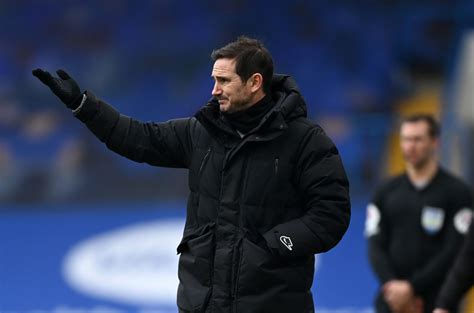 rio ferdinand says scrutiny on chelsea boss frank lampard has been uncalled for