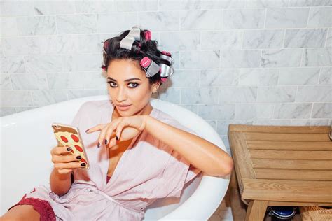 Shay Mitchells Beauty Routine Before A Night Out Morning Beauty