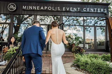 Things To Consider When Choosing A Wedding Venue Entourage Events Group