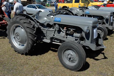 Gallery To 20 Tractor Ferguson Enthusiasts Of North America