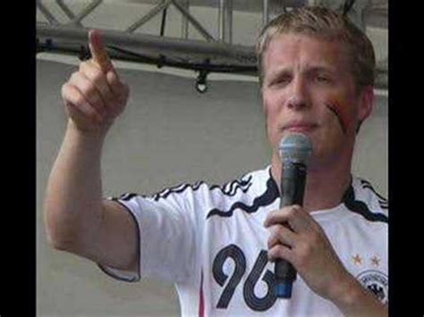 Aus ihrer ehe sind drei gemeinsame kinder hervorgegangen. Oliver Pocher - Schwarz und Weiss (KinderChor remix 2008 ...