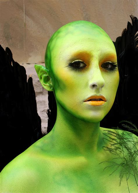 Weird Pic 04 Another Alien Alien Makeup Sfx Makeup Airbrush