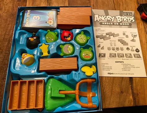 Angry Birds Knock On Wood Board Game Complete Set With Box Mattel
