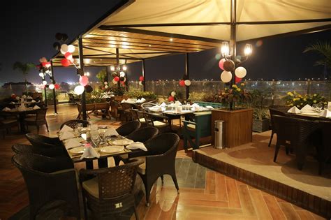 Monal is a locality in the north burnett region, queensland, australia. 10 Best Cafes & Restaurants for Hi-Tea in Lahore | Graana ...