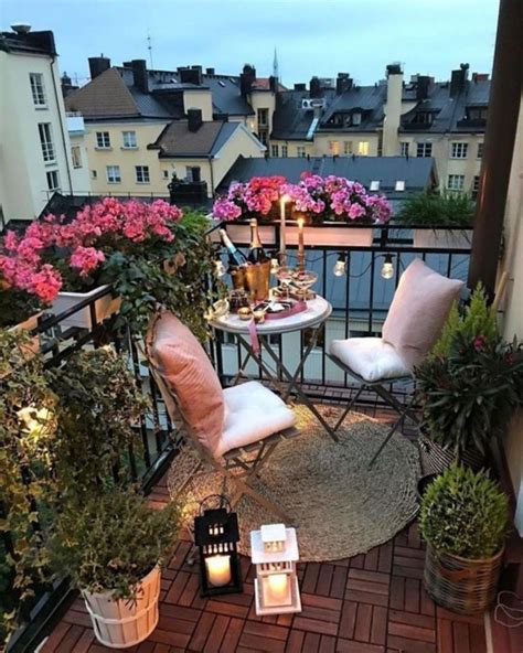 45 Enjoying Summer Balcony Decor Ideas Besthomish