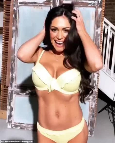 Casey Batchelor Shows Off Her Four Stone Weight Loss In A Sunny Yellow