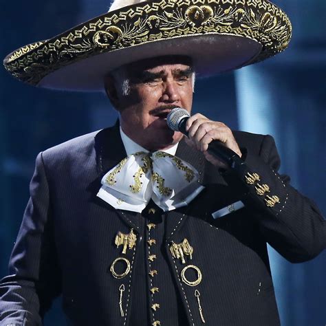 Vicente Fernández Legendary Mexican Singer Dead At 81 Verve Times