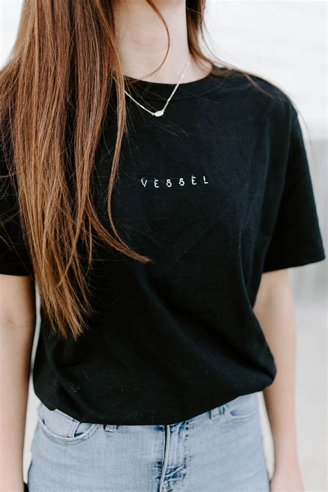 Check spelling or type a new query. VESSEL embroidered graphic tee | Christian clothing, Tees ...