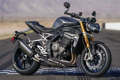 2022 Triumph Speed Triple 1200 Rs Review 13 Fast Facts
