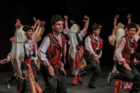 Pin By Галинъ Колевъ On Bulgarian Folklore And Customs Concert