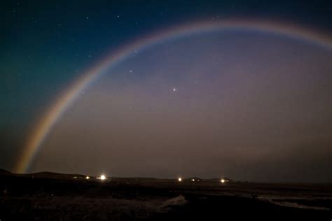 Incredible Moonbow Photographed In Iceland Iceland Monitor
