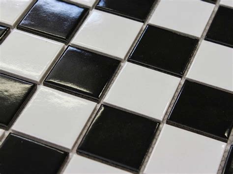 Glossy Black & White Mosaic - 300 x 300mm