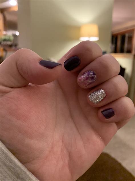 Lily and fox nails | Fox nails, Lily nails, Nails