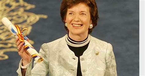 Irelands First Female President Mary Robinson Was Born 77 Years Ago