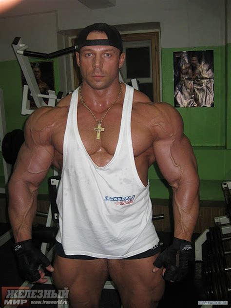 Muscle Lover Belarusian Bodybuilder Alexey Shabunya 2