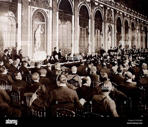 The Signing Of The Versailles Peace Treaty Stock Photo 68546929 Alamy