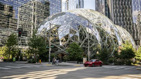 Amazon Turns Headquarters Into Cooling Center Amid Seattle Heat Wave