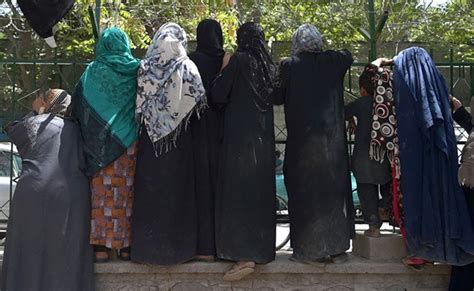 Taliban Say Burqa Not Mandatory For Women Hijab Is