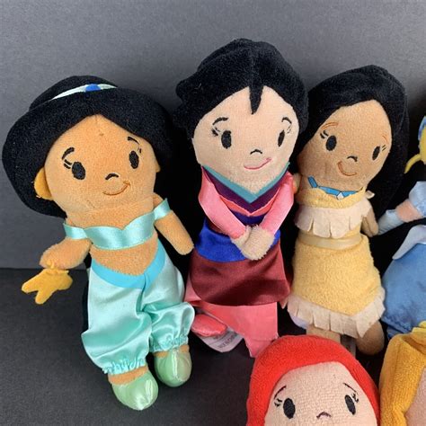 Lot Of 11 Disney Princess Stylized Mini 6” Bean Plush Dolls Mulan